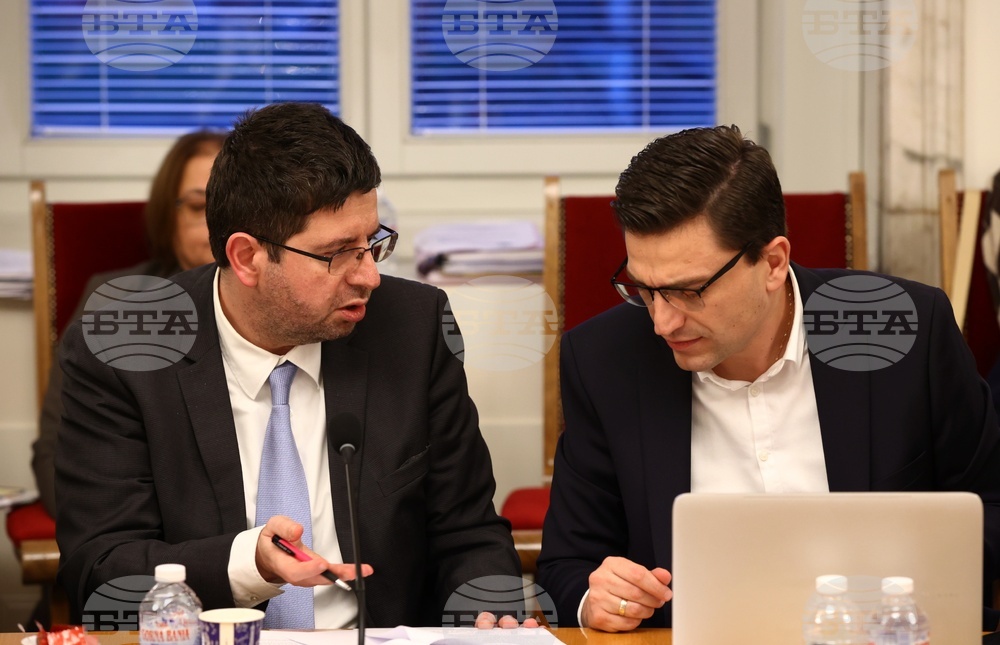 Парламент - Комисия по бюджет и финанси - заседание