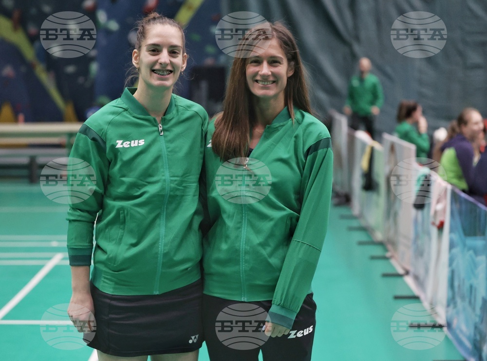 Bulgarian Badminton Players Stefani Stoeva, Gabriela Stoeva Qualify for Indonesia Masters Second Round