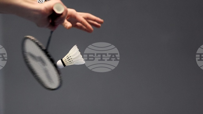 Теодор Митев достигна до четвъртфиналите на турнир по бадминтон за юноши в Хавана