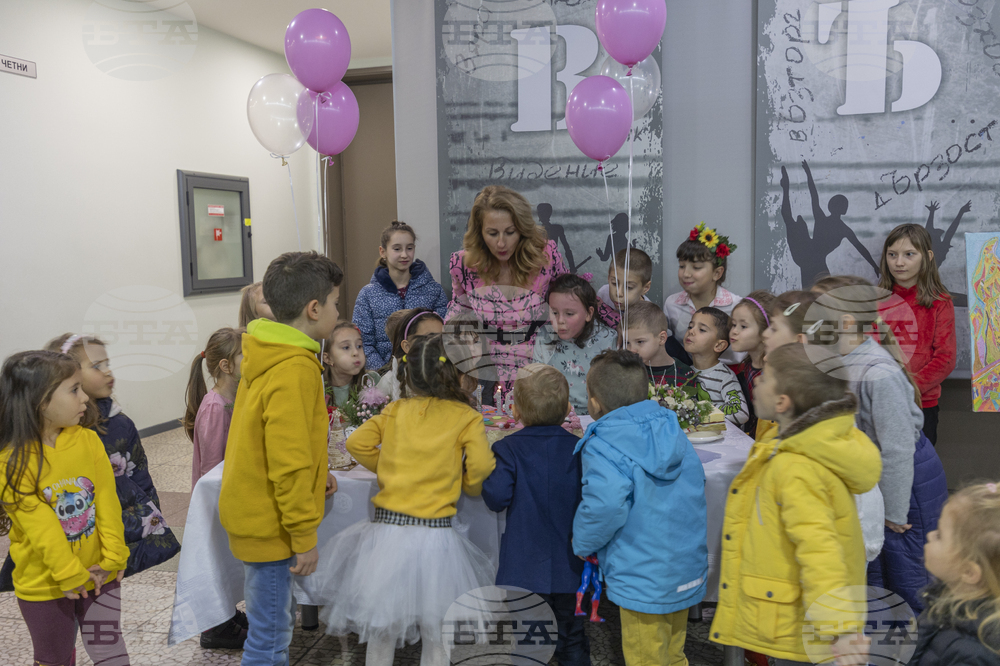 Габрово - Детска школа за приложно изкуство „Ива Пенчева“ - празник