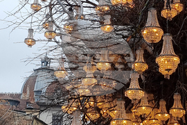 Румъния - Букурещ - бивша банка превърната в хотел