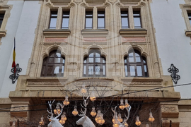 Румъния - Букурещ - бивша банка превърната в хотел