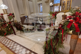 Румъния - Букурещ - бивша банка превърната в хотел