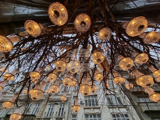 Румъния - Букурещ - бивша банка превърната в хотел