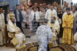 Патриаршеска св. Литургия в храм "Рождество Богородично"