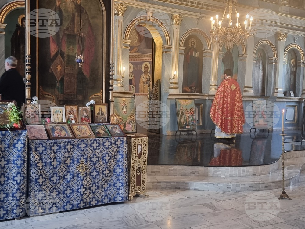 Плевен - църковен празник - храм "Света Параскева"