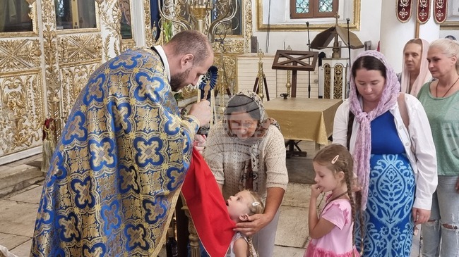 Хасково - Рождество Богородично - литургия