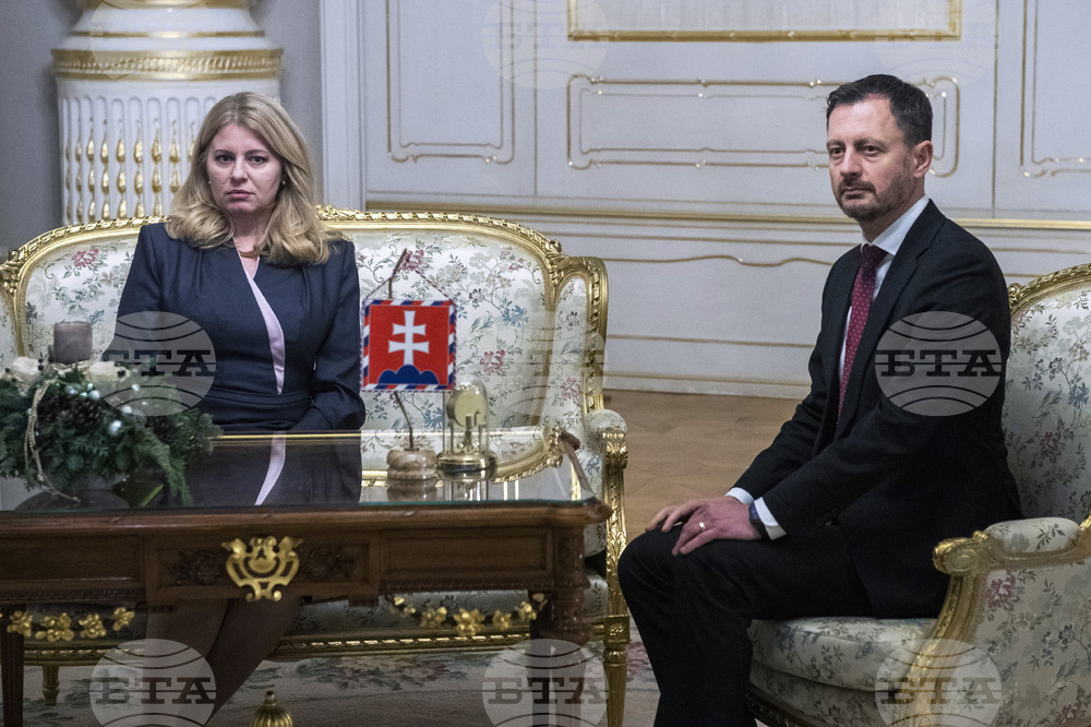 Словашкият президент отстрани финансовия министър като част от сделката за бюджета