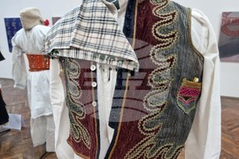 Видин - "Хубост българска" - изложба - народни носии