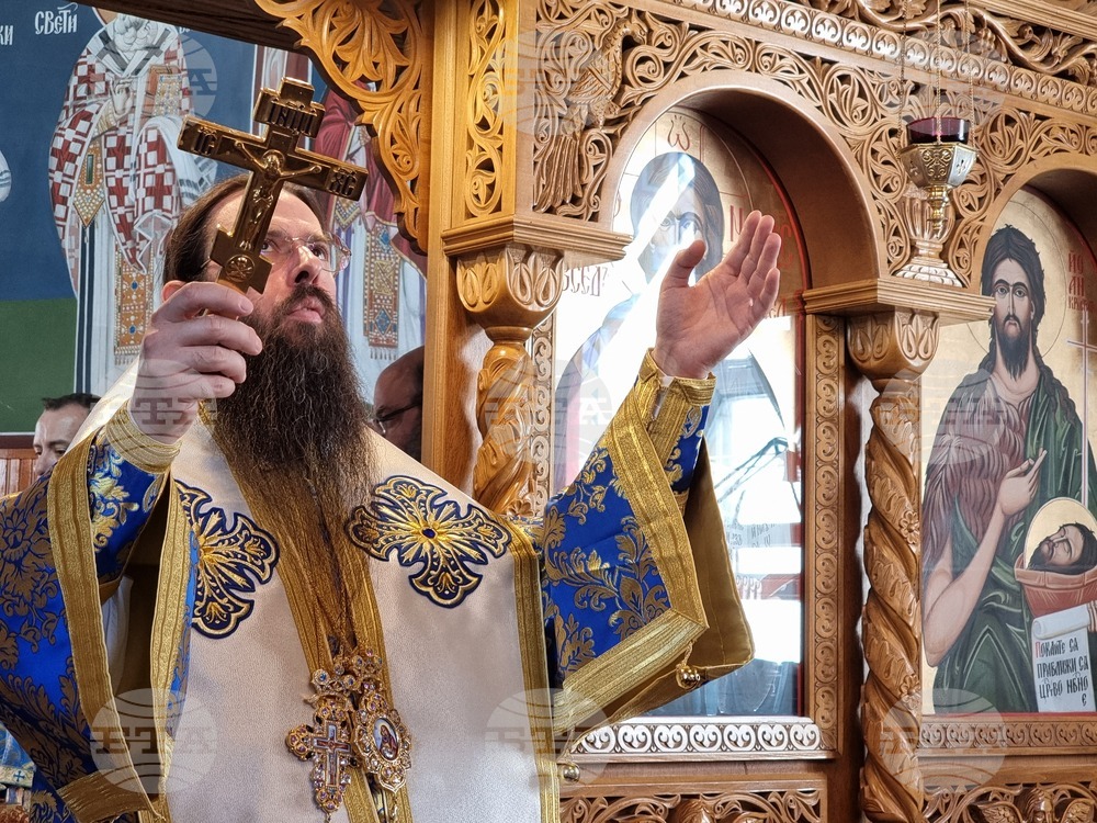 Село Кабиле - манастир "Рождество на Пресвета Богородица" - литургия