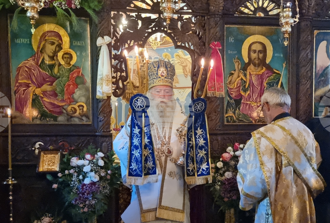 Врачешки манастир - Рождество на Пресвета Богородица - литургия