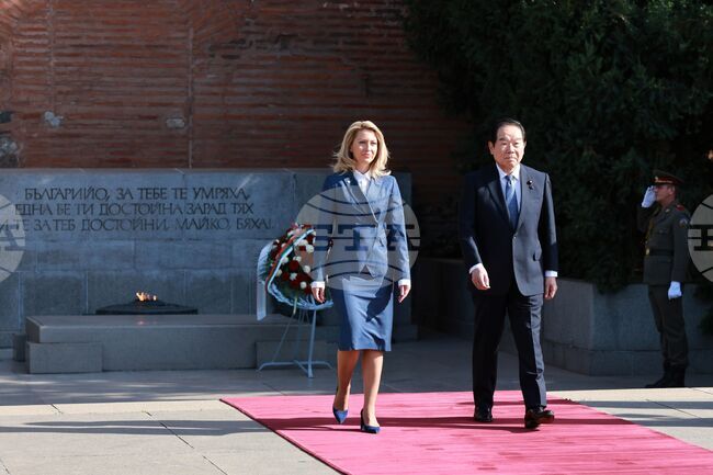 Камара на представителите на Япония - председател - официално посещение