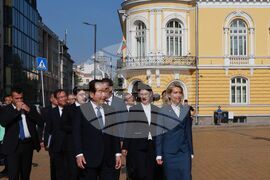 Фукуширо Нукага - Рая Назарян - среща