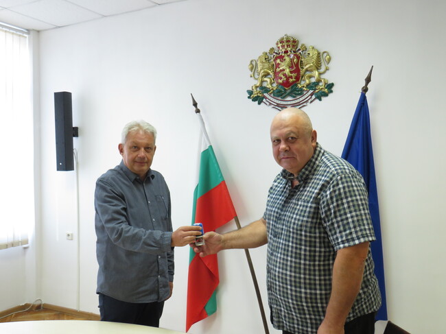 ОА Шумен: Връчиха печата на РИК-Шумен 