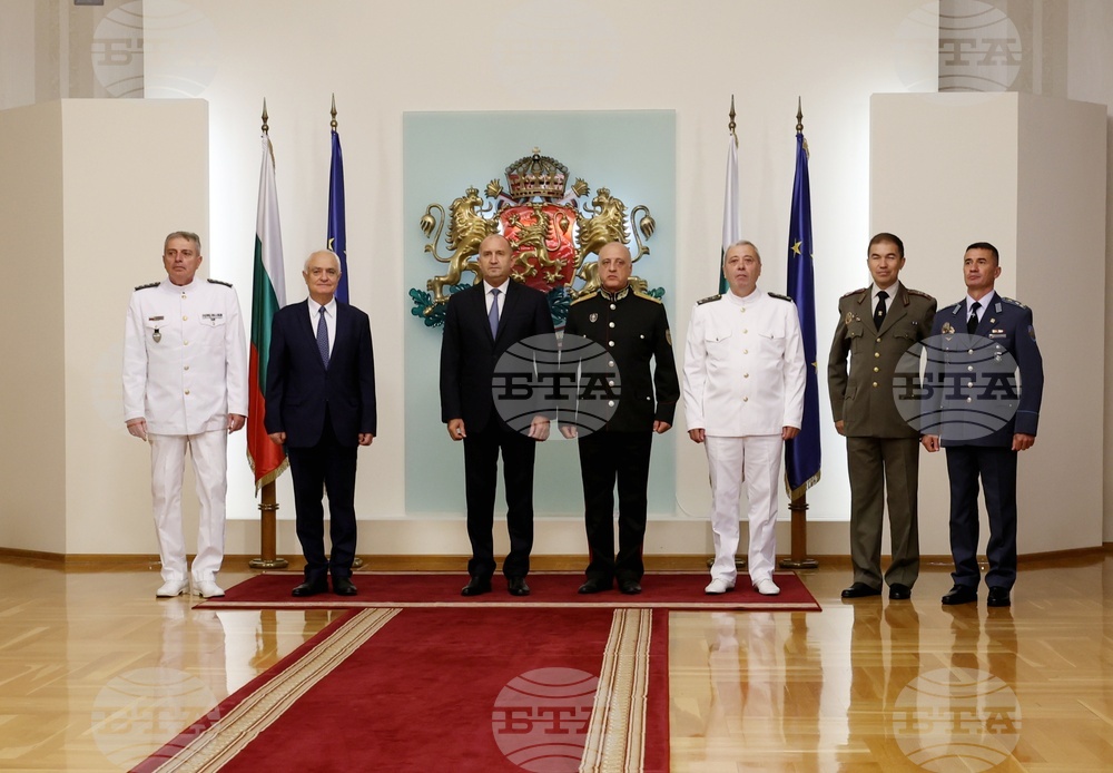 President Radev Promotes Servicemen to Senior Officer Ranks