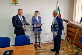 Смолян - Районна избирателна комисия - връчване на печат