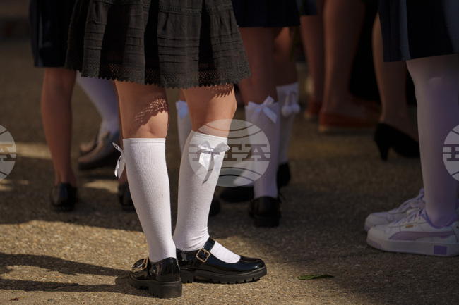 Romanian Pupils Wear Black to Protest Mandatory Uniform Bill