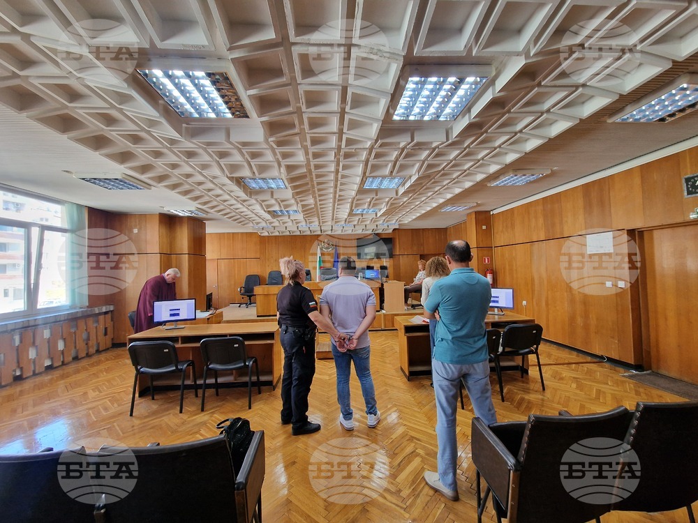 Година и два месеца е присъдата на мъж от Златоград, пробол с нож двама души