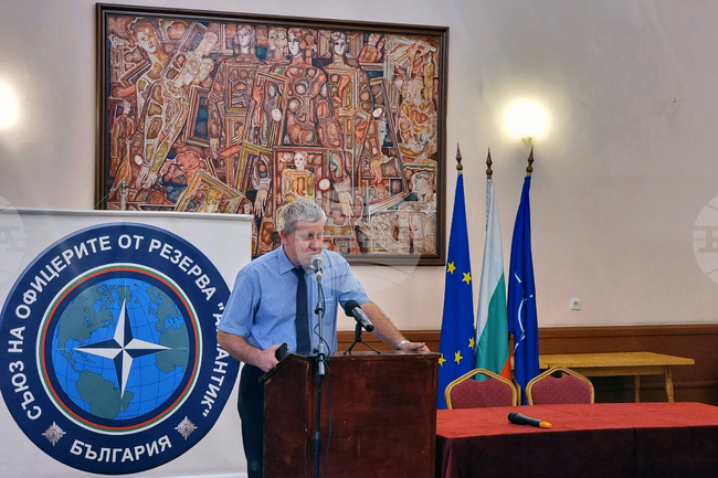 Кръгла маса - „80 години от комунистическия преврат в България - 09.09.1944 г.“