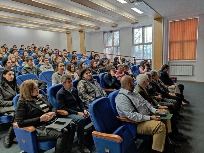 Нов учебно-демонстрационен център по „3D визуализация – компютърна анимация и виртуална реалност“ е изграден в Лесотехническия университет