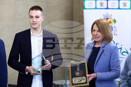 Йорданка Фандъкова – спортисти – награждаване