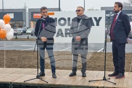 Пазарджик - търговски парк - откриване 