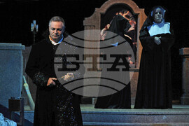 Бургас - опера - Тоска - премиера