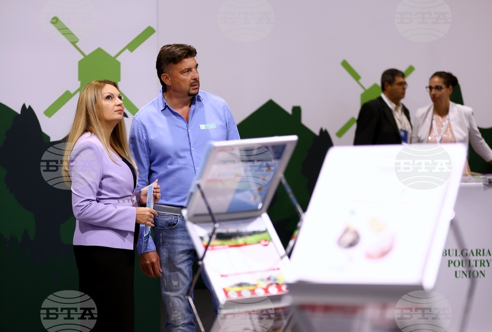 Smart Poultry World Forum Opens in Sofia