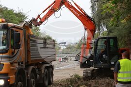 Речно корито - почистване