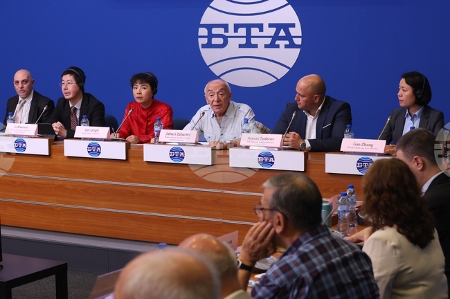 Национален пресклуб на БТА - София - Китай - сътрудничество - пресконференция 