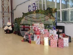 Дядо Коледа пристигна с хеликоптер на Гранична полиция