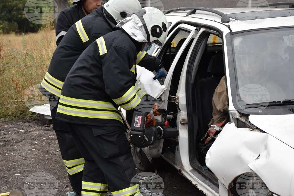 Хасково  - пожарникари - катастрофи - демонстрация