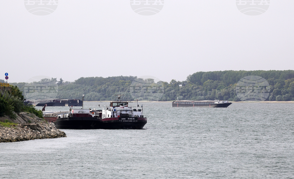 Русе - река Дунав - ниско ниво