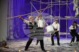 Русе - театър - премиера