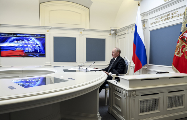 Руският президент даде старт на най-големите военноморски учения като предупреждение към САЩ