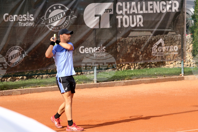 Кузманов отпадна във втория кръг на турнира от сериите "Чалънджър" в Задар