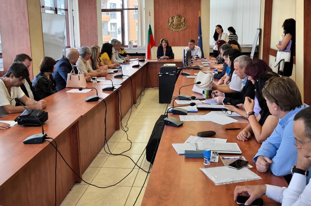 МРРБ: Нови 125 споразумения бяха сключени за над 312 млн. лв. с 33 общини по Инвестиционната програма за общински проекти