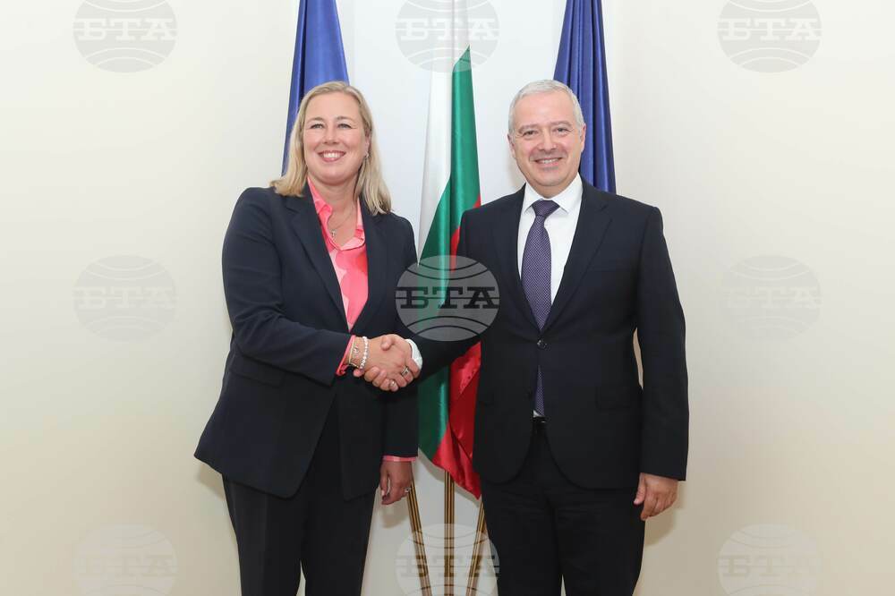 Foreign Minister Kondov, EU Commissioner Urpilainen Discuss Global Geopolitical Situation