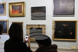 Изложба - „Жорж Папазов - Осветителят“