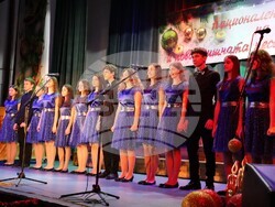 В Хасково се провежда единственият в Европа Фестивал на коледната и новогодишната песен