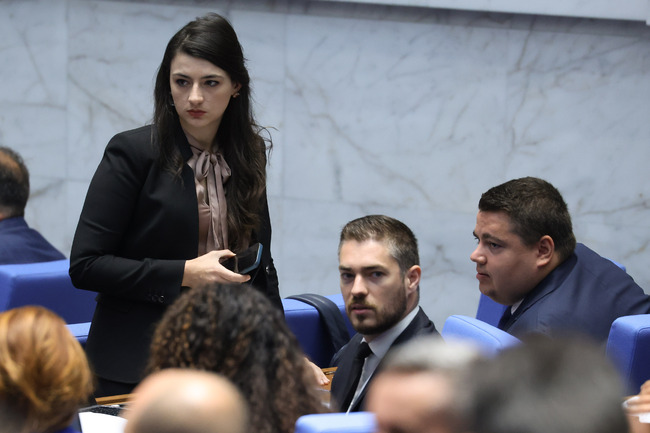 ПП-ДБ отново ще предложат възнаграждението за особените представители в Закона за адвокатурата да се определя от съда