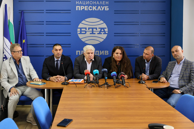 Пресконференция за проблемите с градския транспорт на Пловдив и възможните решения