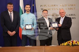 Министерски съвет - медалисти - награждаване