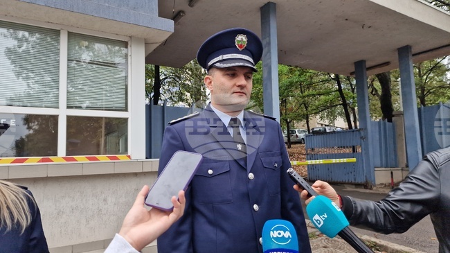 Полицията е направила над 2000 срещи с училищни ръководства, на които е била обсъдена безопасността на 16 септември, когато се открива учебната година