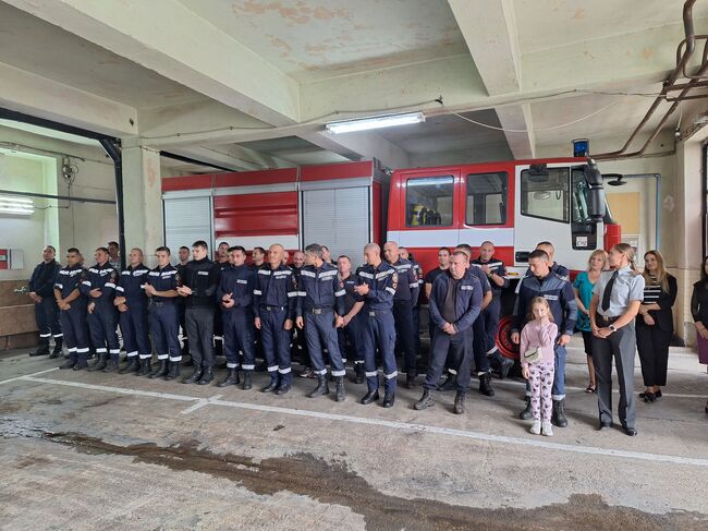 Кметът поздрави ловешките огнеборци с професионалния им празник