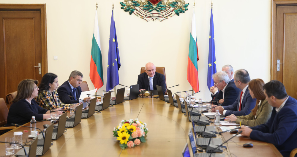 МС: Премиерът Главчев поиска стриктно спазване на сроковете за подготовката на изборите