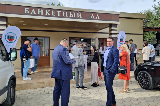 Молдова - Тараклия - посолство - дискусия - Европейска интеграция