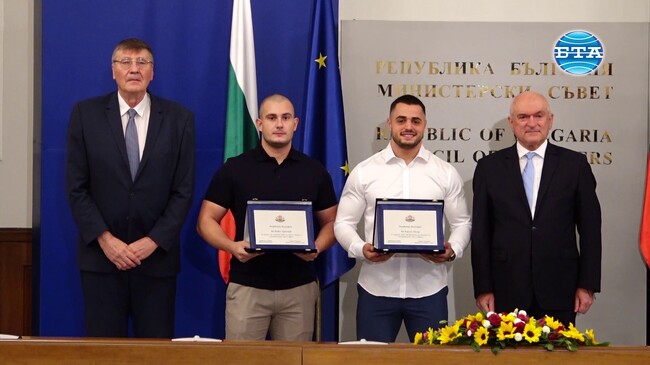 Служебният премиер Димитър Главчев благодари на "героите" от Париж 2024 от името на българския народ по време на церемония в Министерския съвет