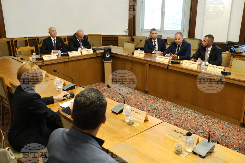 Народно събрание - Комисия по въпросите на младежта и спорта - заседание