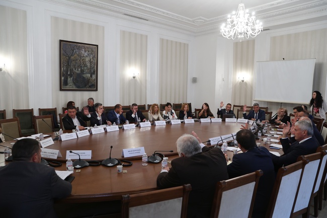 Ресорната парламентарна комисия прие на второ четене законопроект, който цели прекратяване на злоупотребите с адресна регистрация